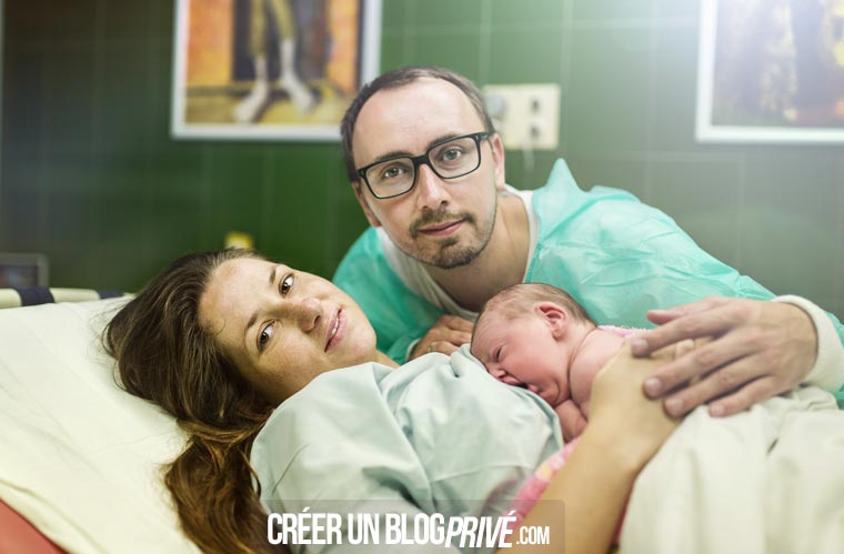 Annoncer la naissance à vos proches de façon sécurisée en partageant avec eux les toutes premières photos