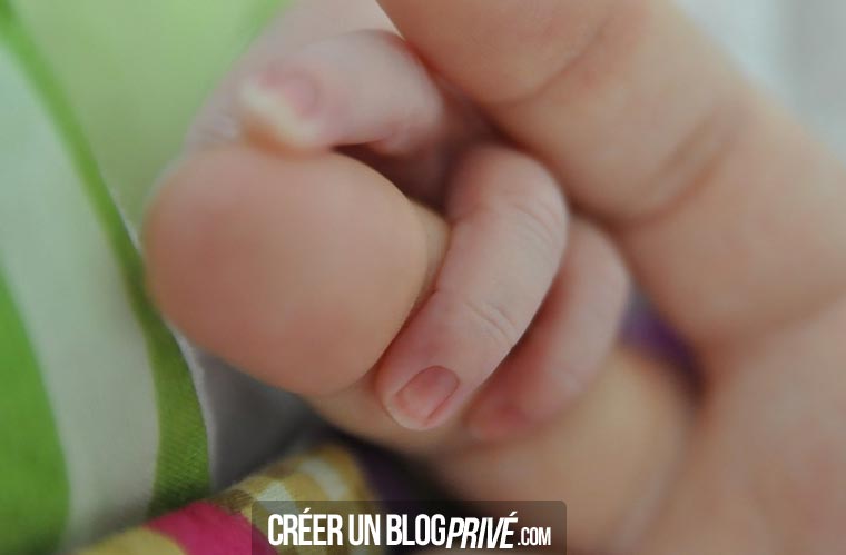 Album de naissance bébé 100% privé pour garder en mémoire et partager avec ses proches