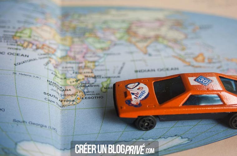 Road trip : Bien que ce mode de voyage soit synonyme de liberté, il est tout de même préférable de préparer un minimum son voyage