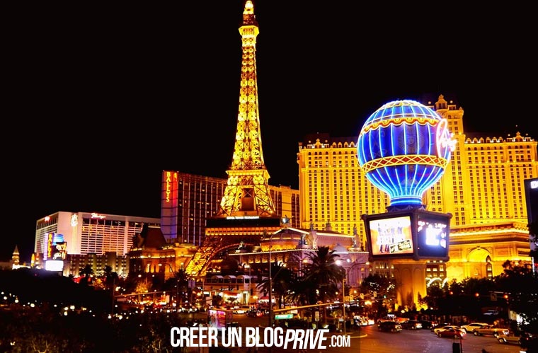 Las Vegas est la plus grande ville de l'État du Nevada, aux États-Unis. Elle est située au milieu du désert de Mojave, dans le comté de Clark. 